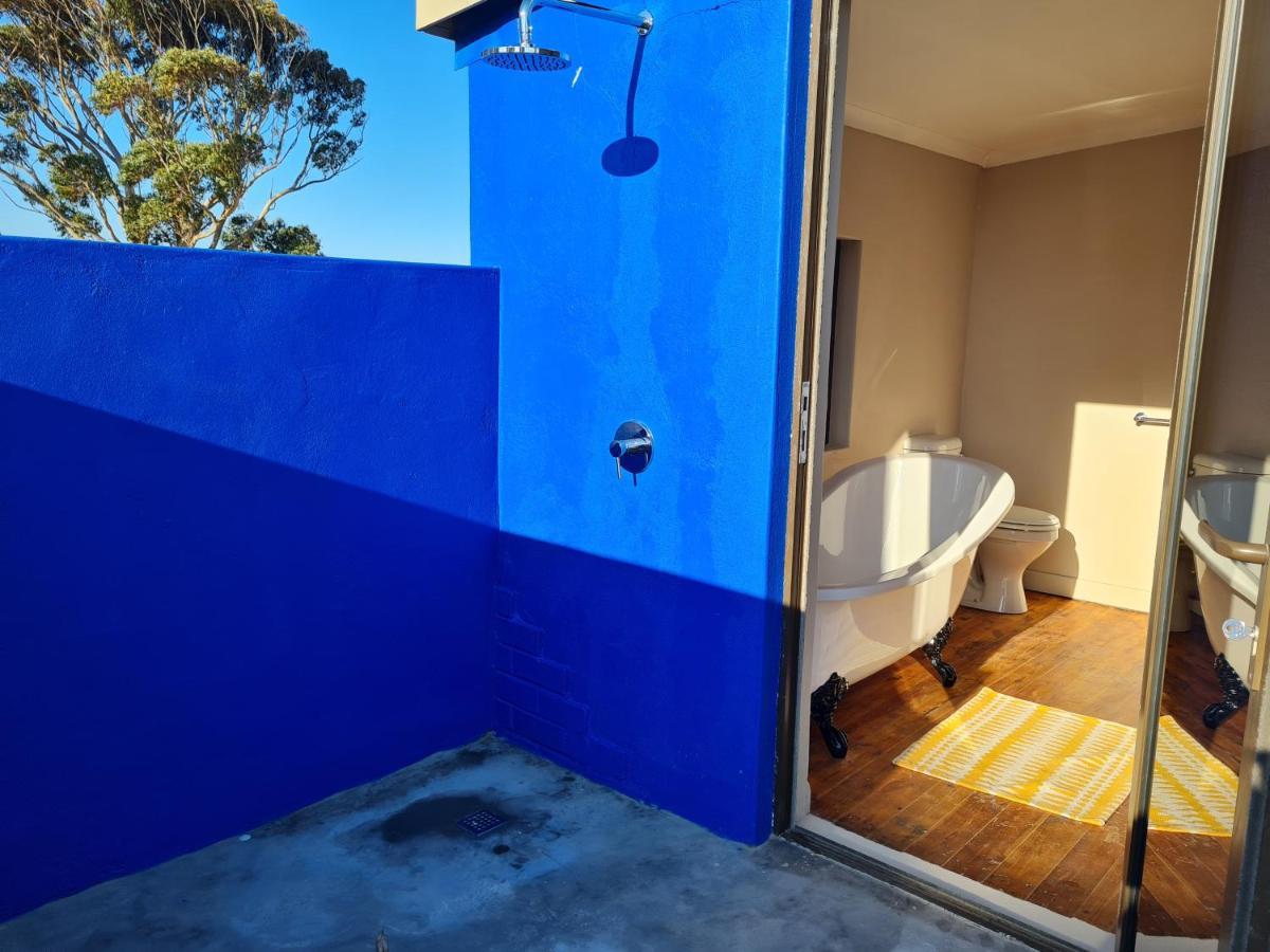Die Blouhuis Farmhouse Retreat With A Hot Tub Cloeteskraal Exterior photo
